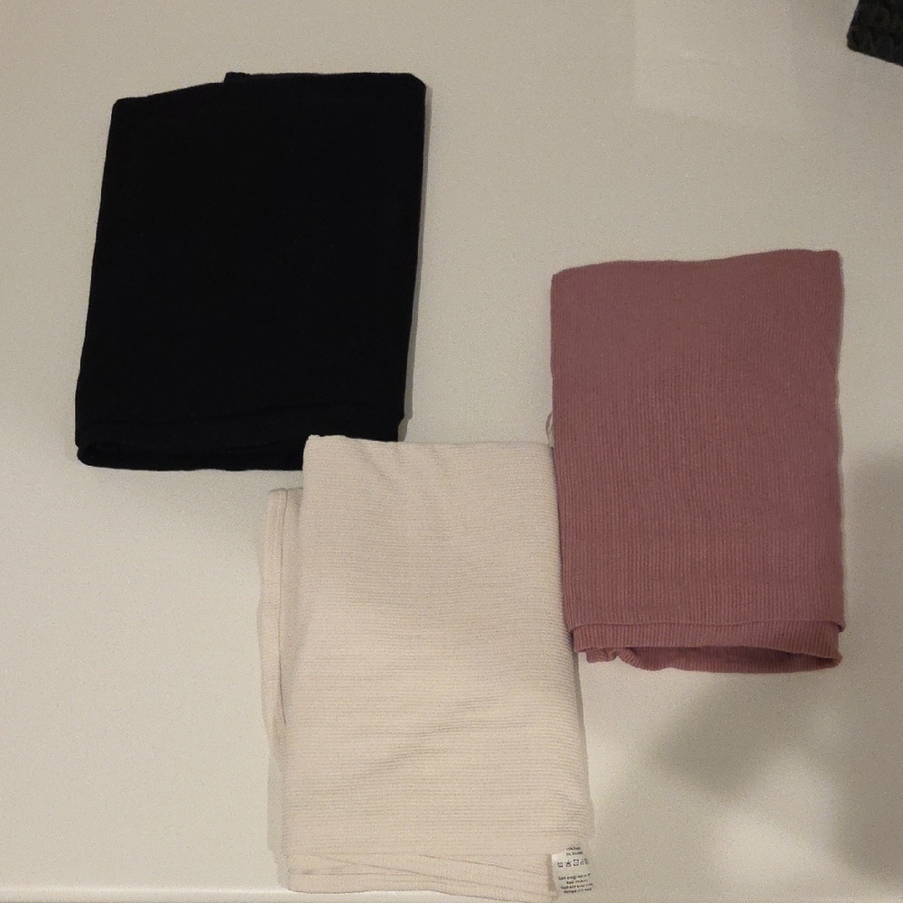 3-Pack Ribbed Knit Baby Blankets in Black, Dusty Rose, and Cream